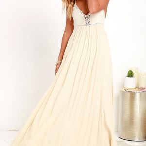 Lulu’s maxi cream dress